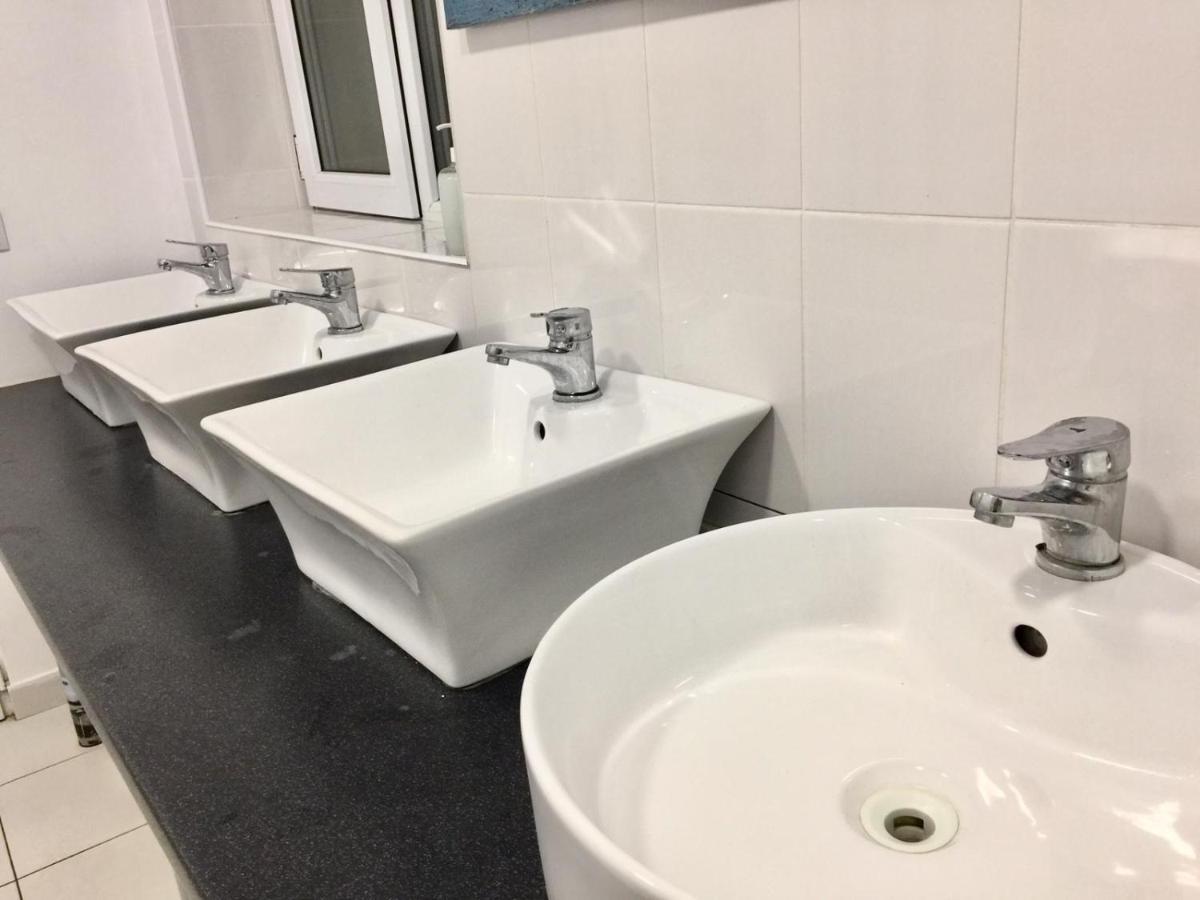 Downtown Hostel Brasov Luaran gambar
