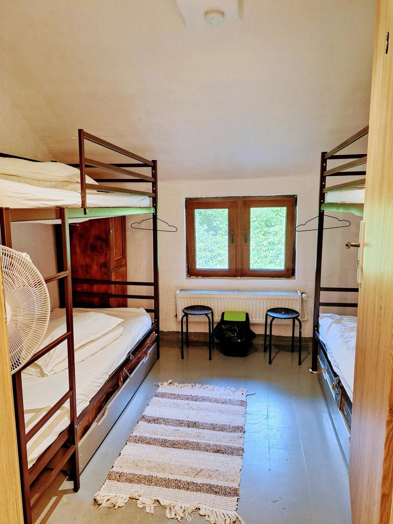 Downtown Hostel Brasov Luaran gambar