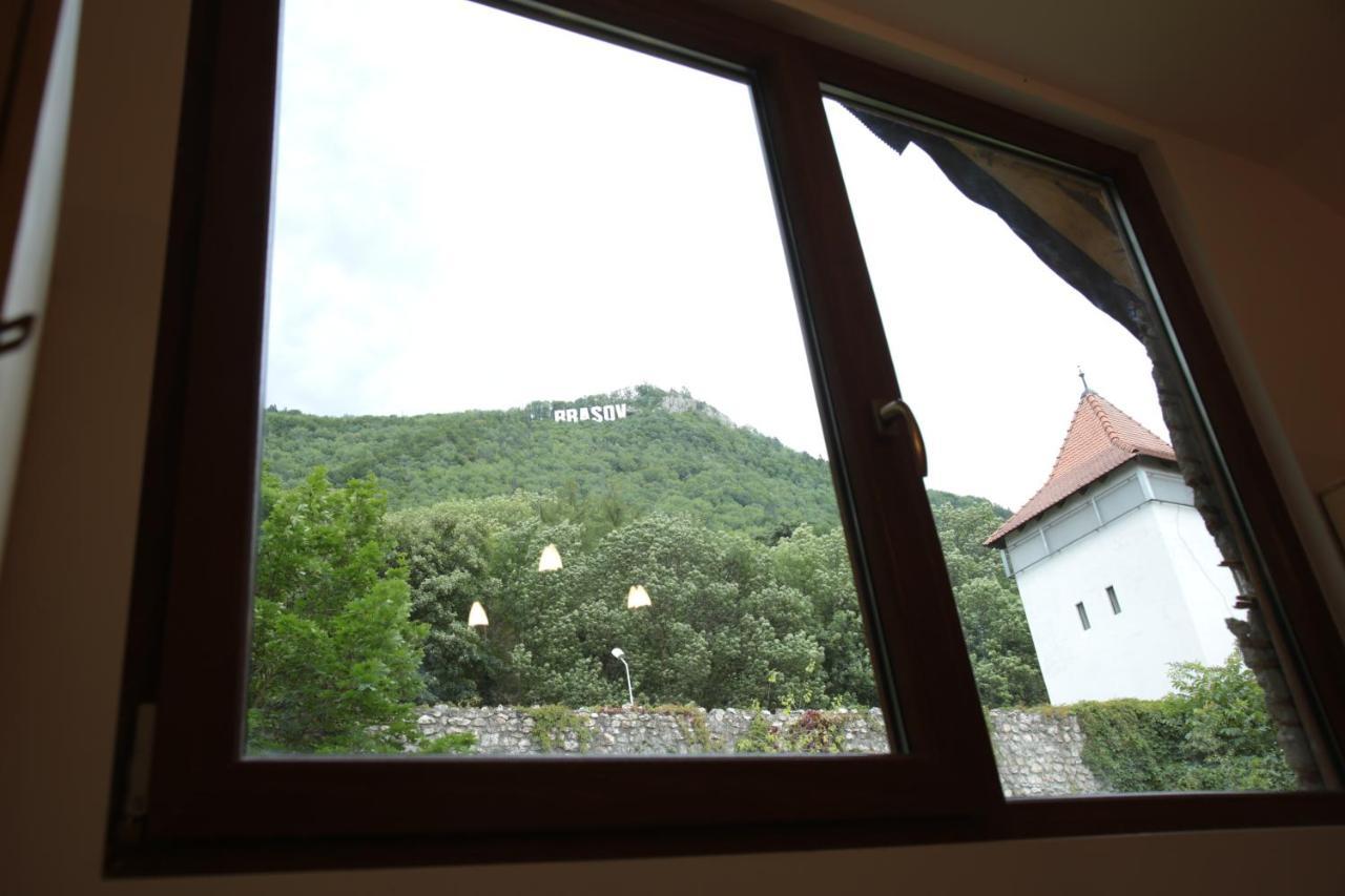 Downtown Hostel Brasov Luaran gambar