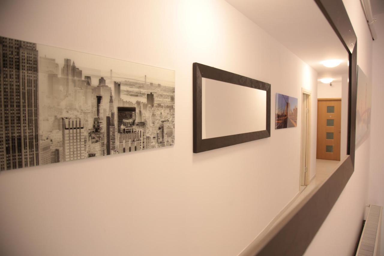 Downtown Hostel Brasov Luaran gambar