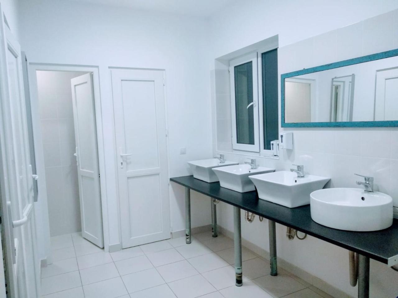 Downtown Hostel Brasov Luaran gambar