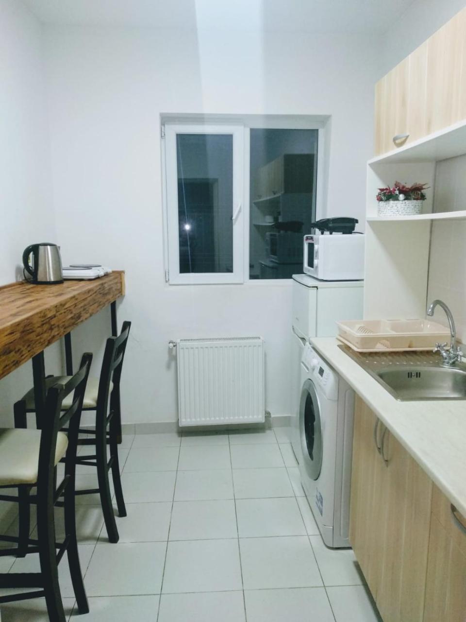 Downtown Hostel Brasov Luaran gambar